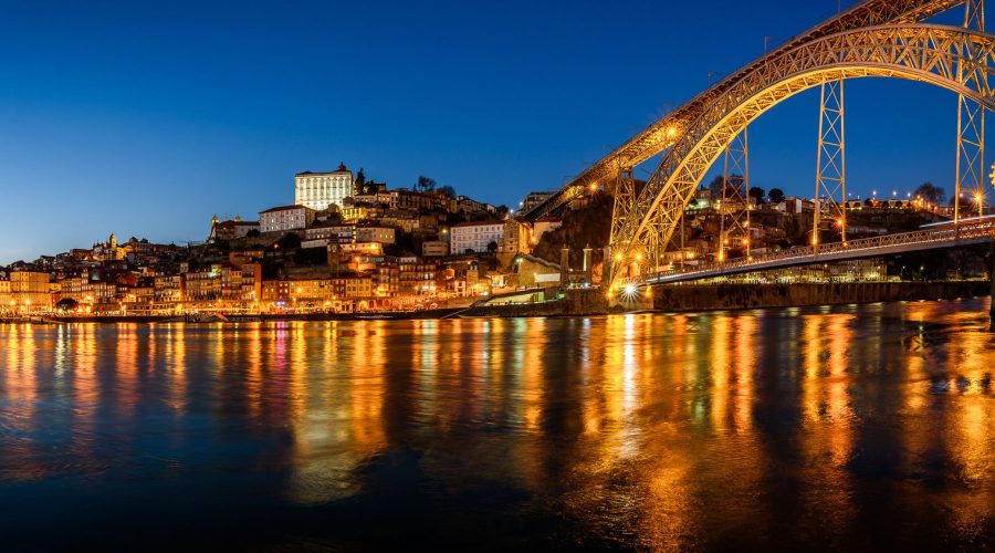 douro_riverbynight