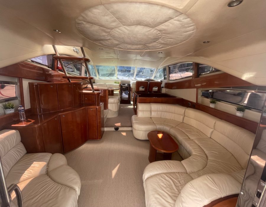 salon_yacht