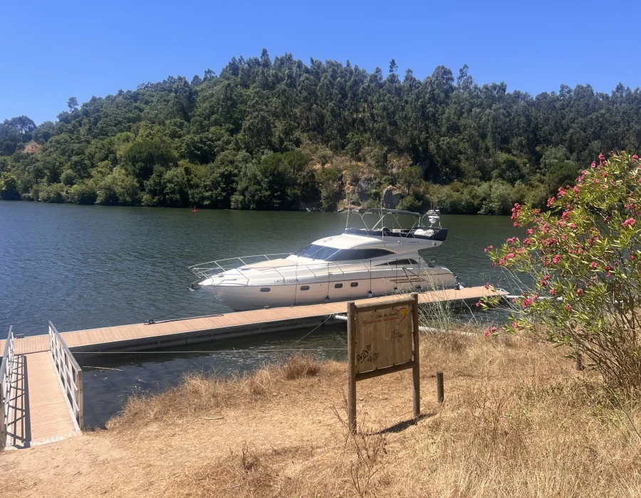 Douro_pier_perspective
